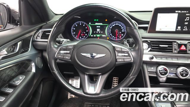 Genesis G70 2018 — photo 13
