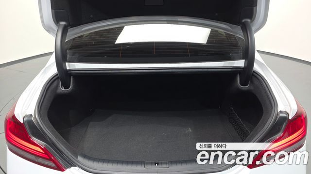 Genesis G70 2018 — photo 20