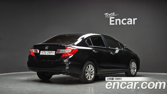 Honda Civic 2012 — photo 2