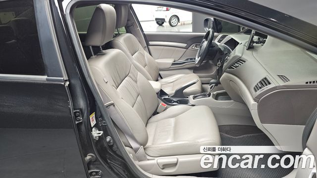 Honda Civic 2012 — photo 10