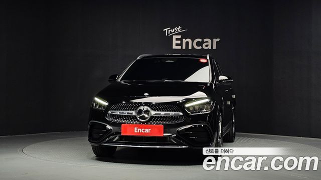 Mercedes-Benz GLA-Class 2026 — photo 3