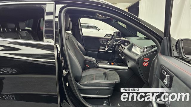 Mercedes-Benz GLA-Class 2026 — photo 16