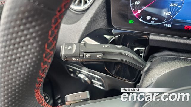 Mercedes-Benz GLA-Class 2026 — photo 28