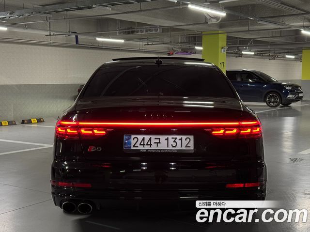 Audi S8 2020 — photo 4