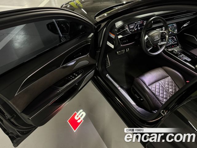 Audi S8 2020 — photo 13