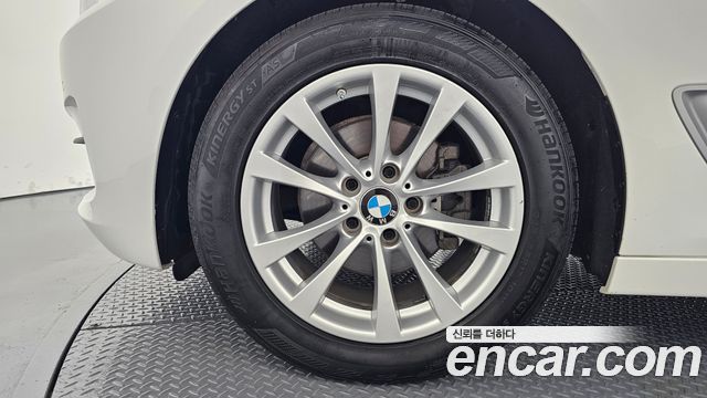 BMW Gran Turismo 2020 — photo 5