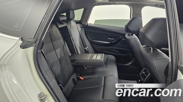 BMW Gran Turismo 2020 — photo 18