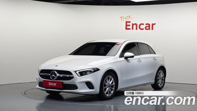 Mercedes-Benz A-Class 2019 — photo 1