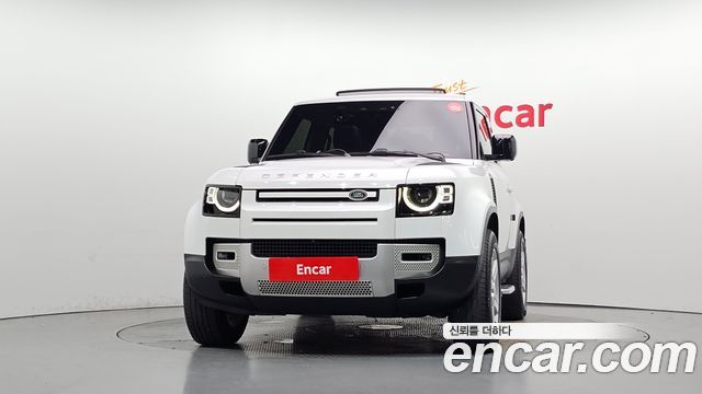 Land Rover Defender 2022 — photo 3