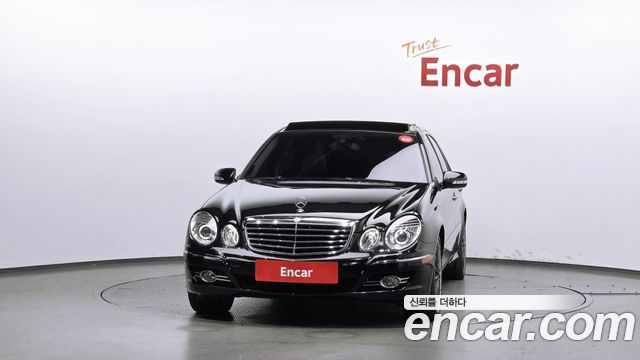 Mercedes-Benz E-Class 2008 — photo 3