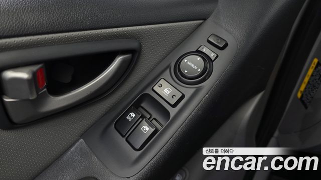 Hyundai Starex 2018 — photo 12