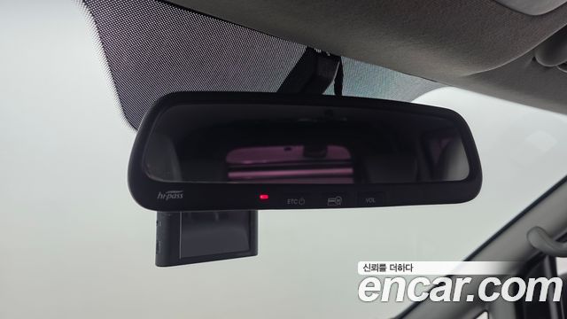 Hyundai Starex 2018 — photo 19