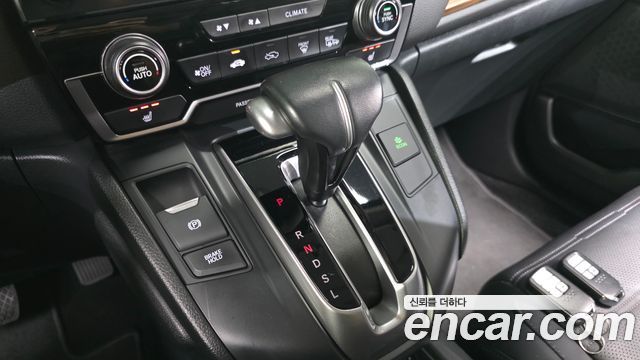 Honda CR-V 2017 — photo 9