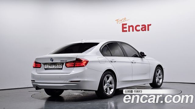 BMW 3-Series 2015 — photo 2
