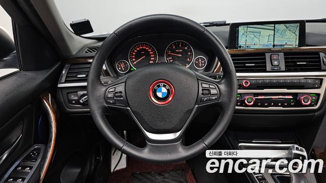BMW 3-Series 2015 — photo 13