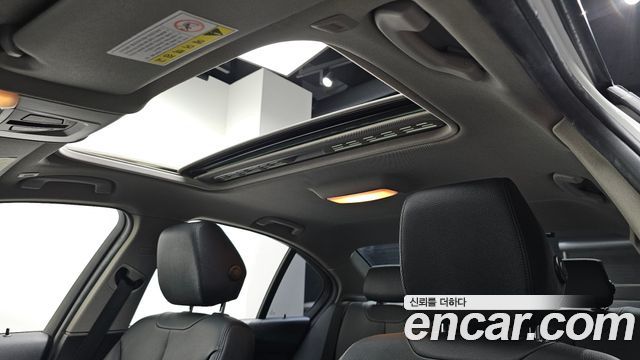 BMW 3-Series 2015 — photo 17