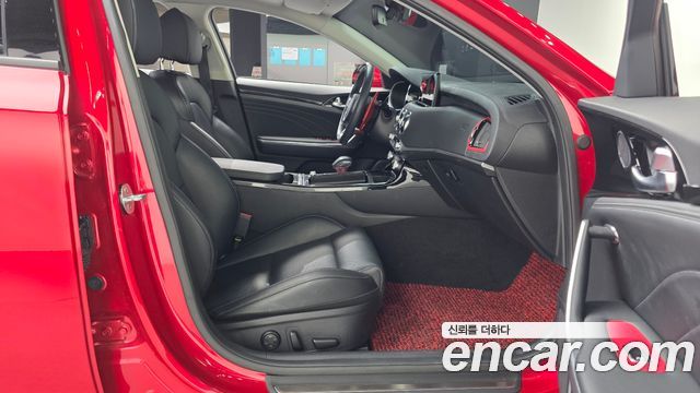 Kia Stinger 2021 — photo 17
