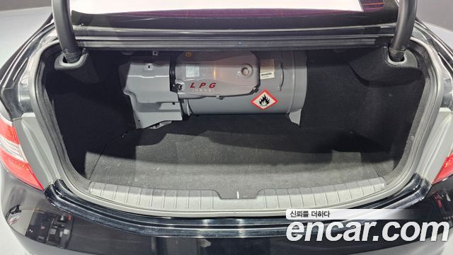 Hyundai Grandeur 2017 — photo 25
