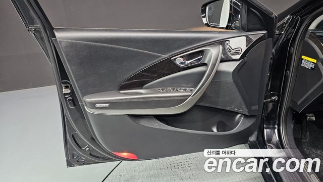 Hyundai Grandeur 2017 — photo 14