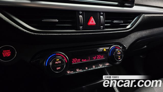 Kia K3 2022 — photo 16