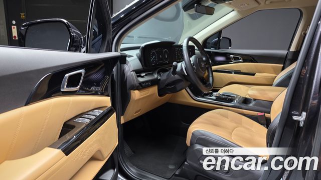 Kia Canival 2021 — photo 13