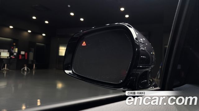 Kia Canival 2021 — photo 19