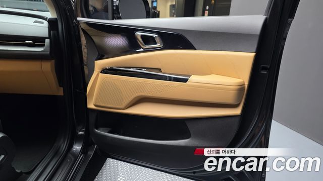 Kia Canival 2021 — photo 15
