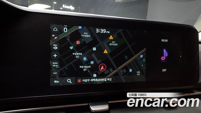 Kia Canival 2021 — photo 33