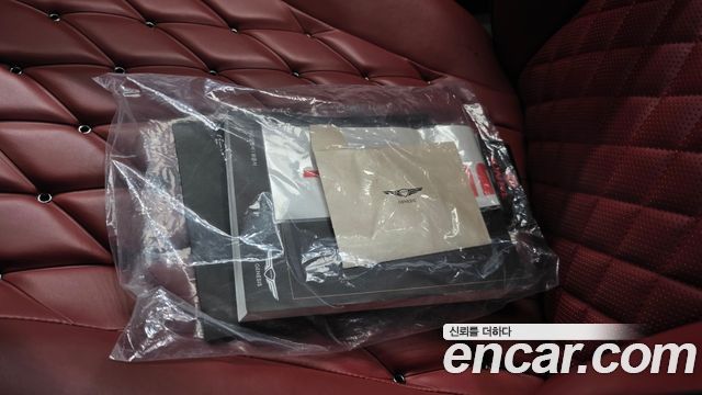 Genesis G70 2022 — photo 21