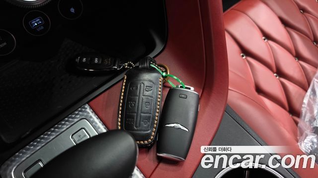 Genesis G70 2022 — photo 23