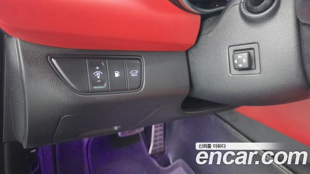 Genesis G70 2022 — photo 30