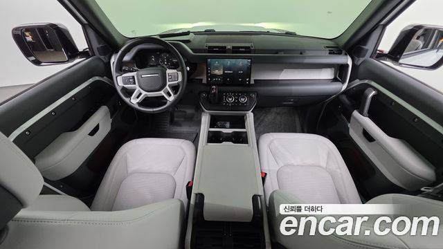 Land Rover Defender 2025 — photo 7