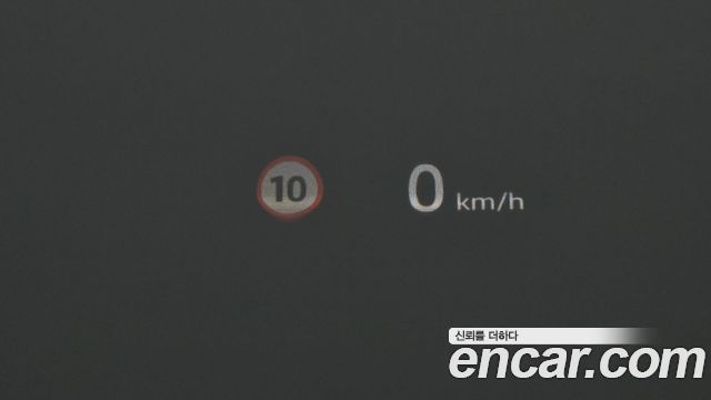 Land Rover Defender 2025 — photo 16