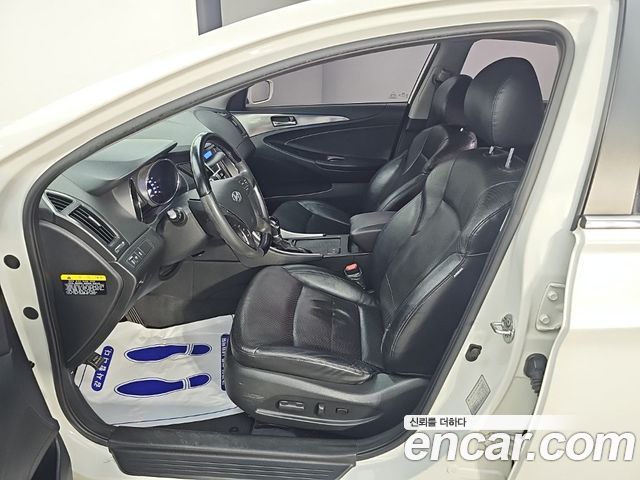 Hyundai Sonata 2012 — photo 10