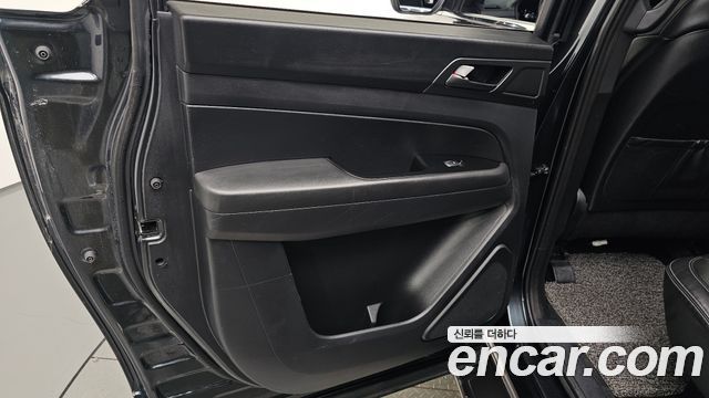KG Mobility Rexton 2021 — photo 15