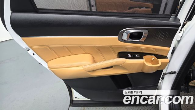Kia Sorento 2022 — photo 15