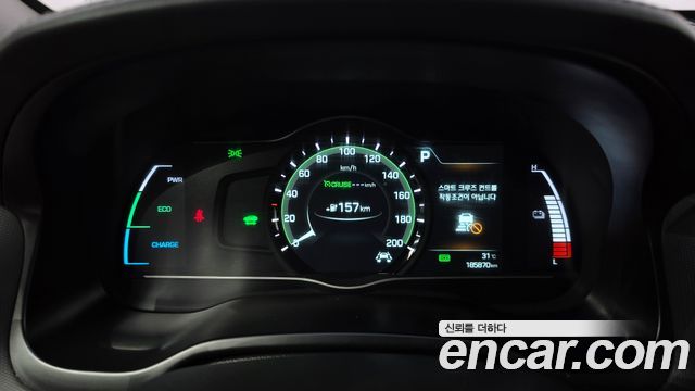 Hyundai Ioniq 2017 — photo 8