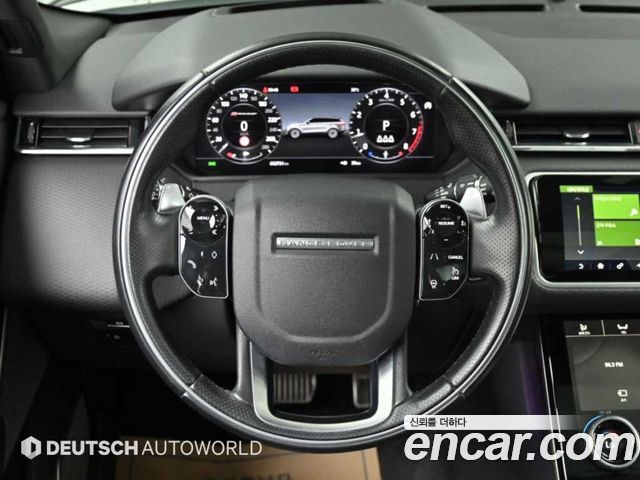 Land Rover Range Rover Velar 2020 — photo 13