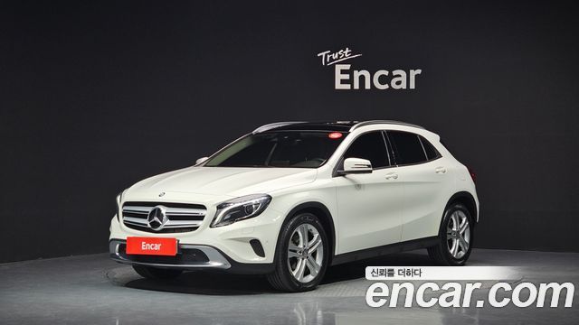 Mercedes-Benz GLA-Class 2017 — photo 1