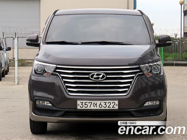 Hyundai Starex 2020 — photo 2