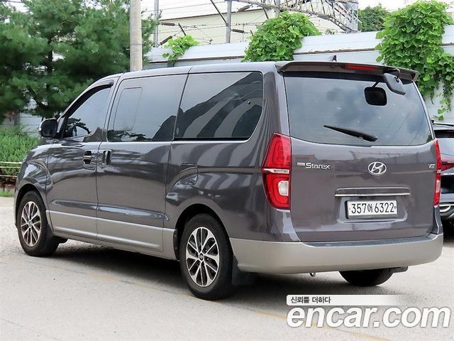 Hyundai Starex 2020 — photo 3