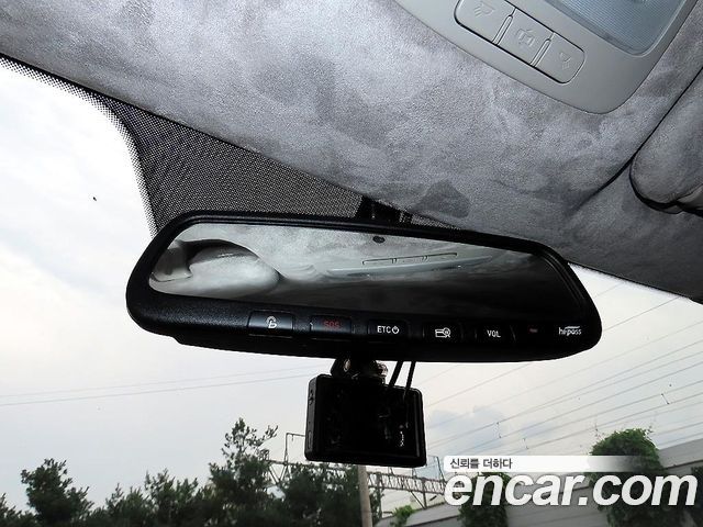 Hyundai Starex 2020 — photo 17