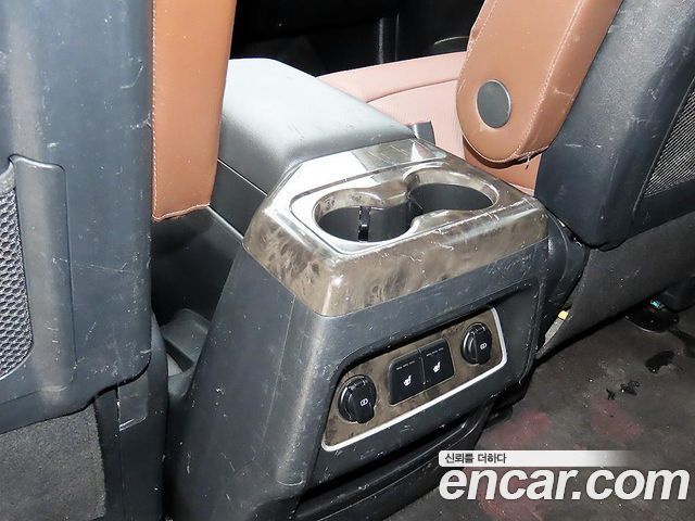 Hyundai Starex 2020 — photo 18