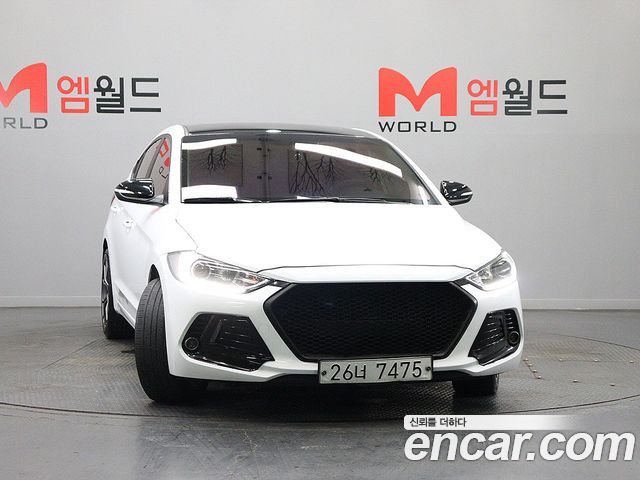 Hyundai AVANTE 2018 — photo 2