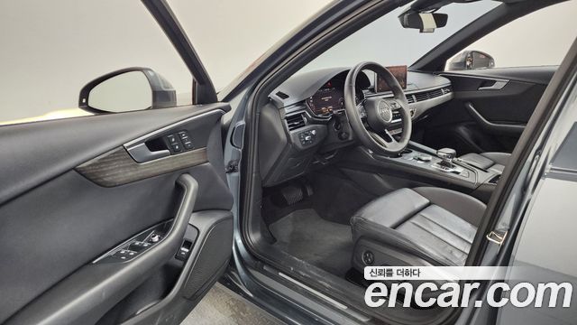 Audi A4 2019 — photo 10