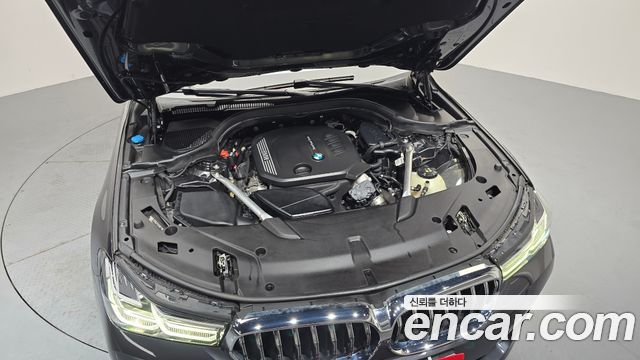 BMW Gran Turismo 2023 — photo 6