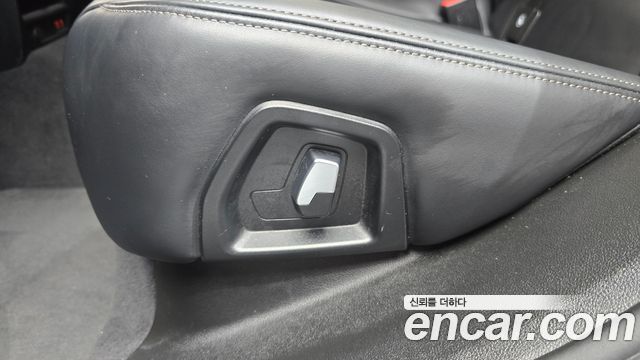 BMW Gran Turismo 2023 — photo 22