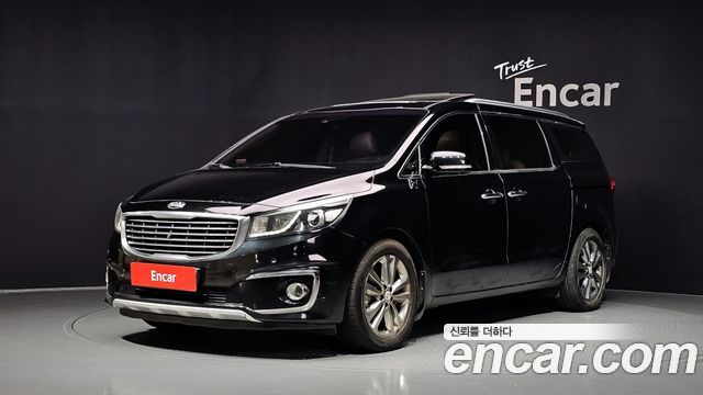 Kia Canival 2017 — photo 1