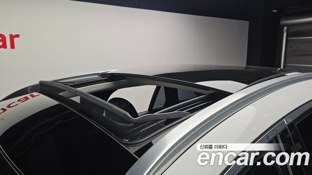 Mercedes-Benz GLC-Class 2018 — photo 19