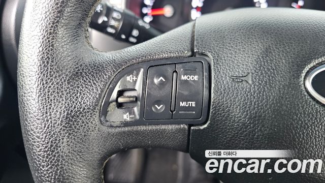Kia Sportage 2012 — photo 28